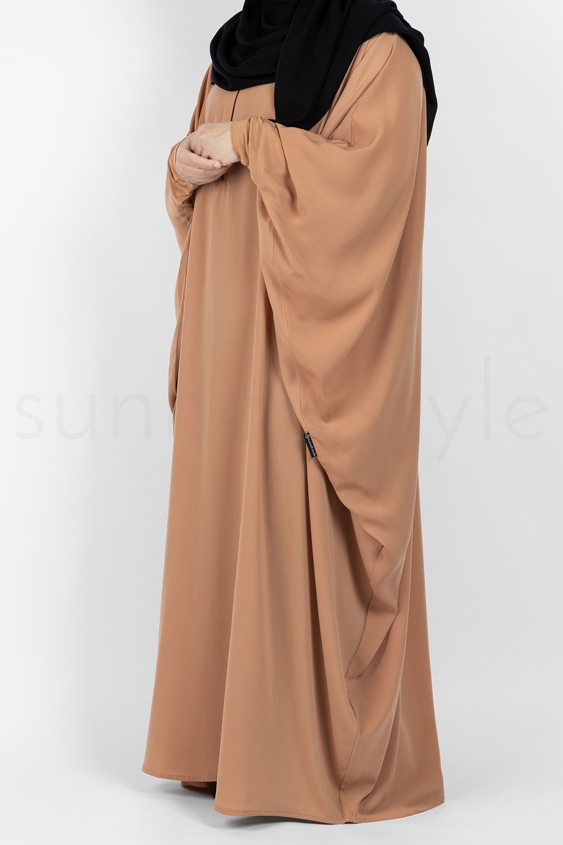 Sunnah Style Plain Bisht Abaya Apricot